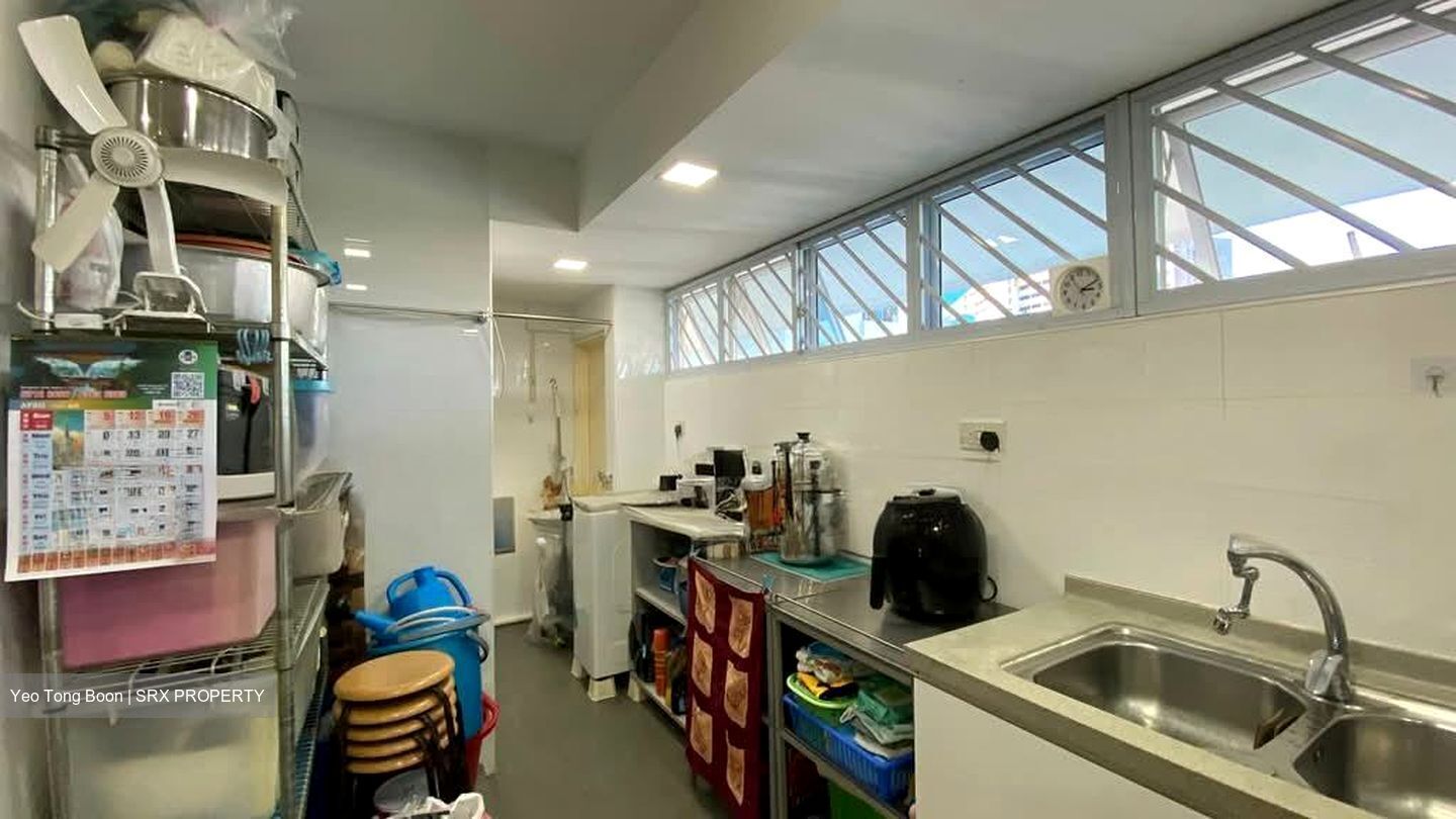 Queensway Tower / Queensway Shopping Centre (D3), Apartment #553784451
